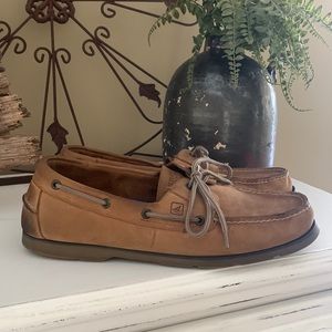 Mens Sperry leather deck boat shoes